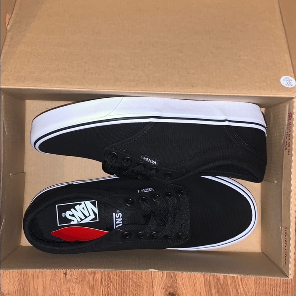 Men or women’s Vans